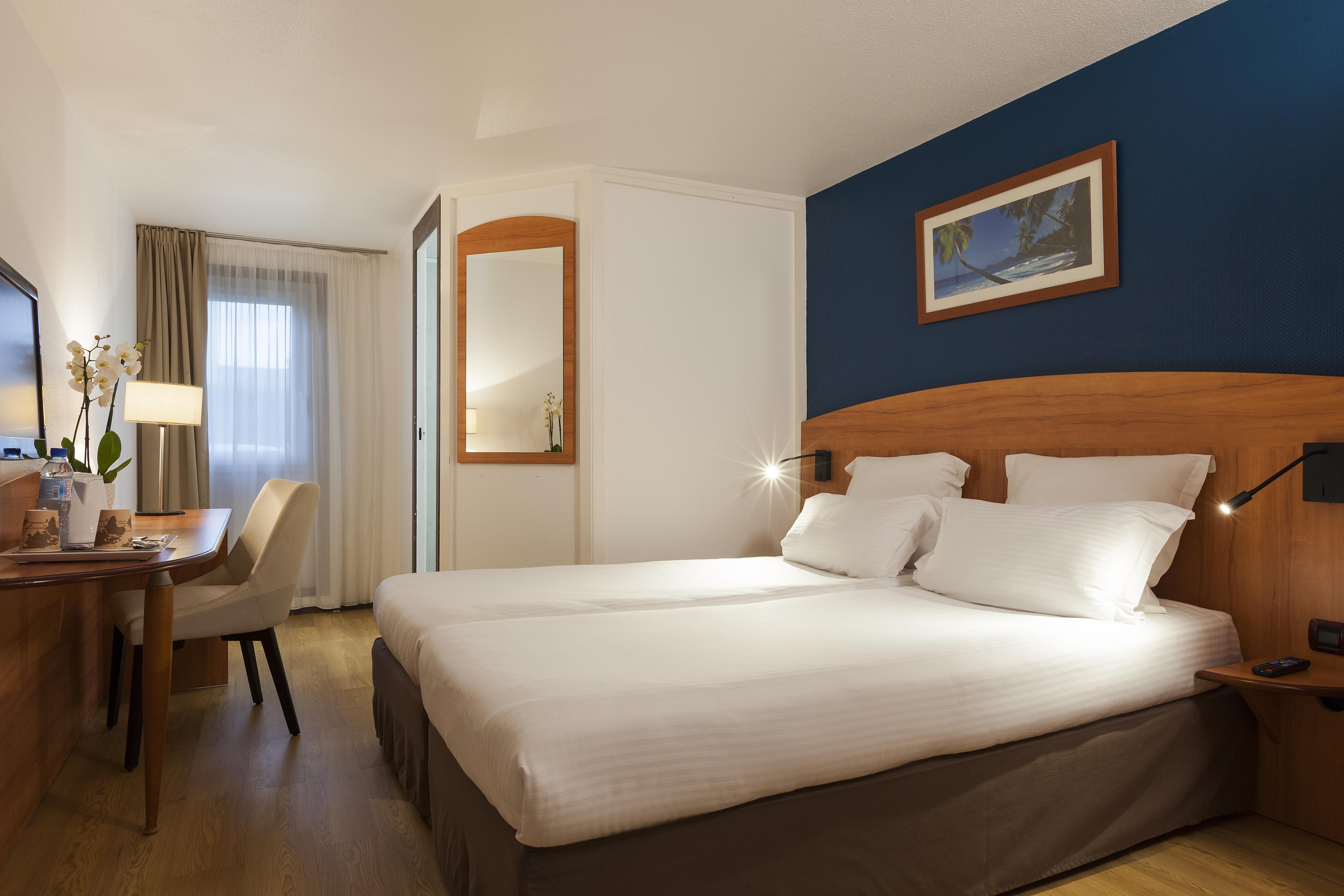 Comfort Hotel Эврё Экстерьер фото
