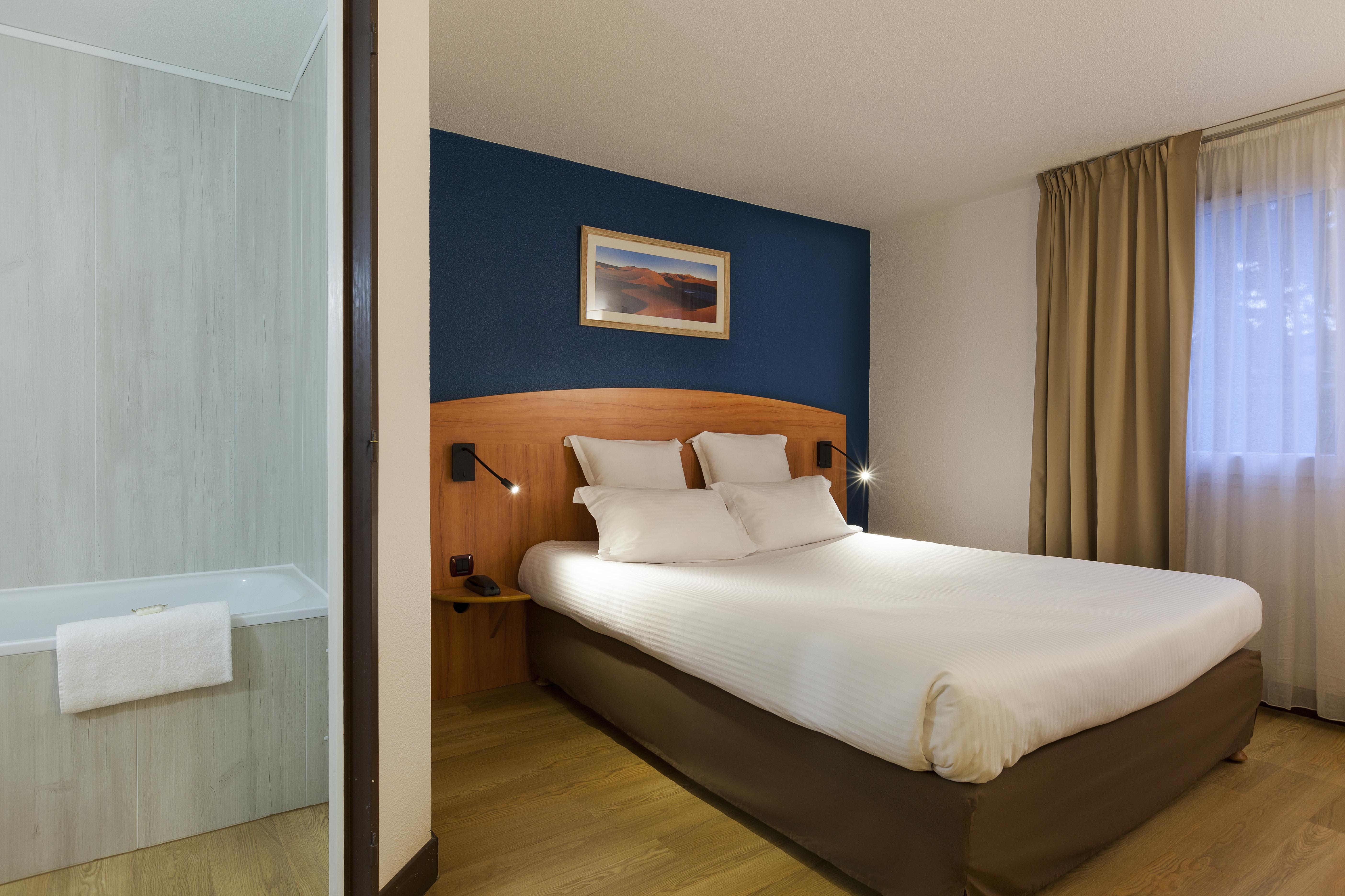 Comfort Hotel Эврё Экстерьер фото