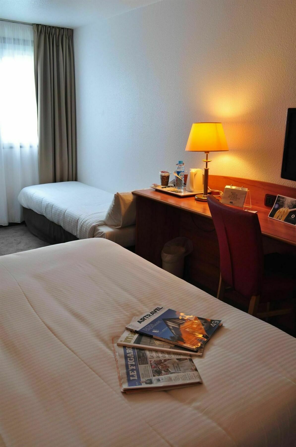 Comfort Hotel Эврё Экстерьер фото